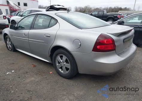 2007 Pontiac Grand Prix z USA, uszkodzony, nr VIN 2G2WP552371127373